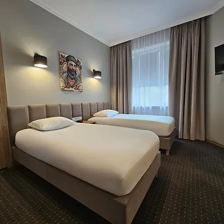 Pirs Bed & Breakfast 2*