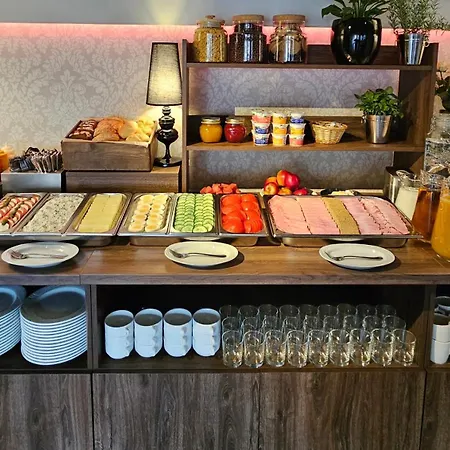 ベッド・アンド・ブレックファスト Pirs 3*