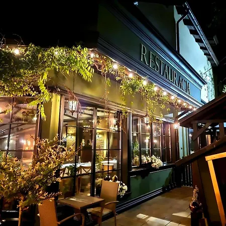 ベッド・アンド・ブレックファスト Pirs