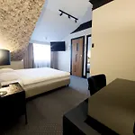 Pirs Bed & Breakfast 3*
